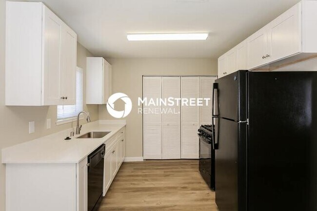 4 Bedroom Pet-Friendly Home in North Las Vegas, NV with Main Street Renewal