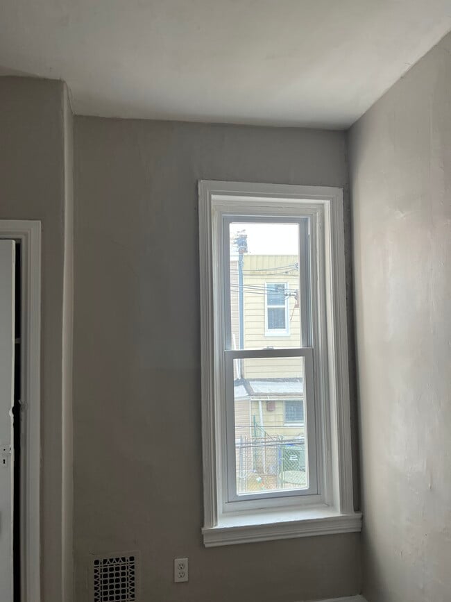 Photo - 2361 N Cleveland St