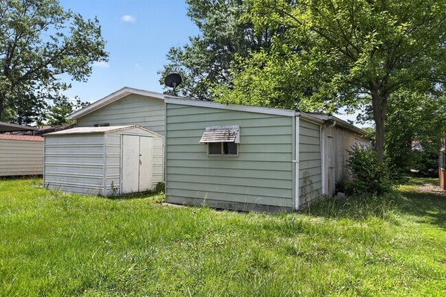 Photo - 2609 Joyce Dr