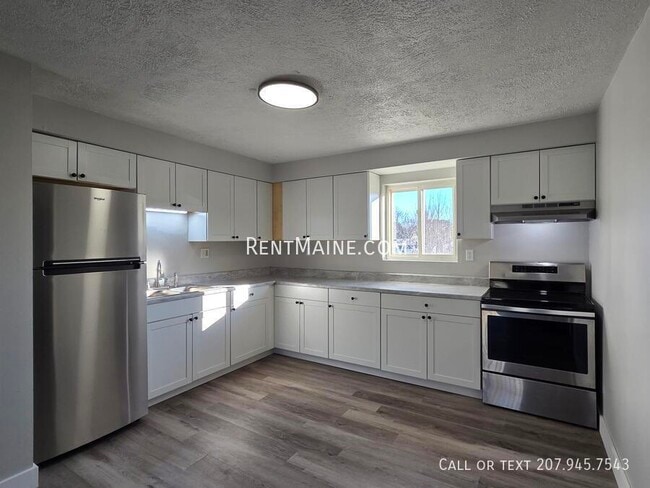 Building Photo - 8 Hillside Ln Unit 5