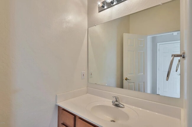 Photo - 2419 W Alta Vista Rd