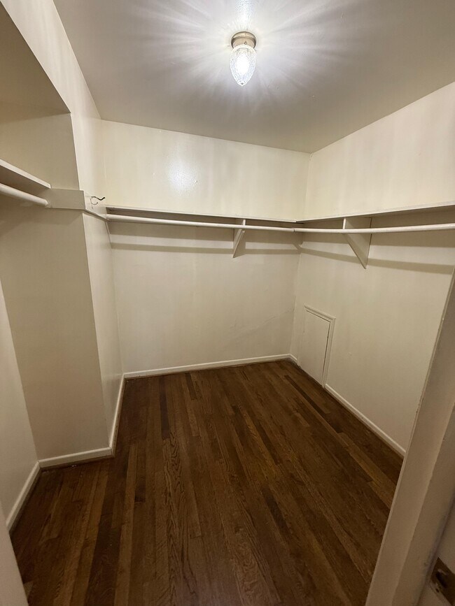 Photo - 7301 Calder Dr