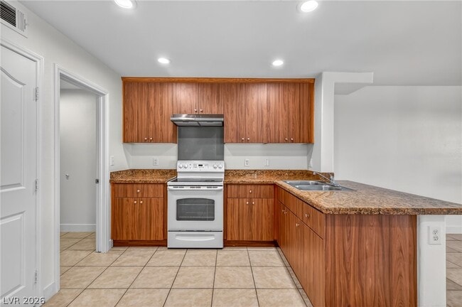 Photo - 3037 Aloha Ave