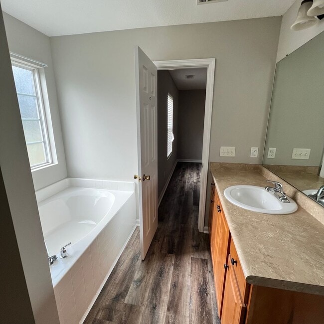 Photo - 6438 Swallowtail Dr