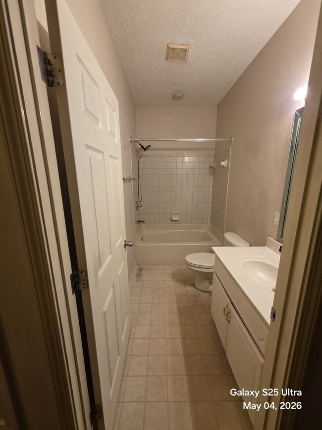 Photo - 4608 Scarlet Dr E