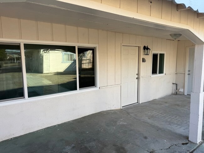 Photo - 7909 Phillips St