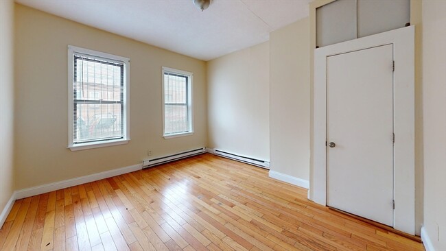 Photo - 249 Washington St Unit 1