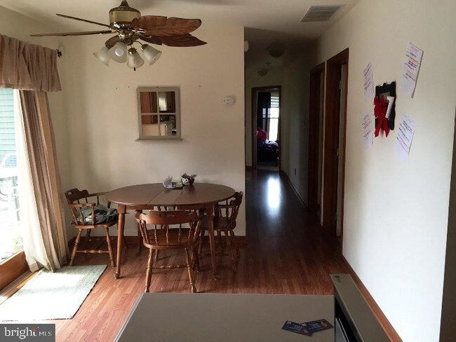 Photo - 507 N Main St