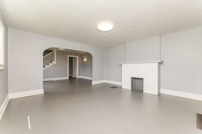 Photo - 1501/1503 Clifton Ave