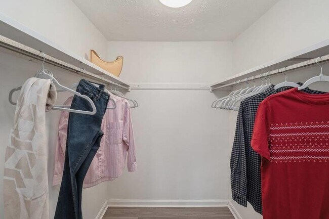 Photo - Williamsburg South