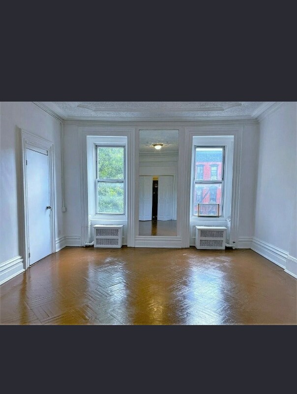 Photo - 683 Grand St Unidad 3 Floor