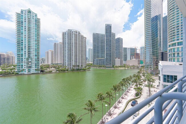 Photo - 325 S Biscayne Blvd Unit 821