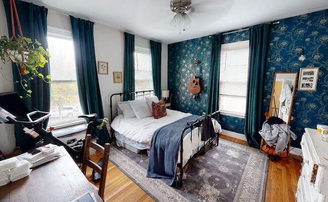 Photo - 13 Pleasant St Unit 2