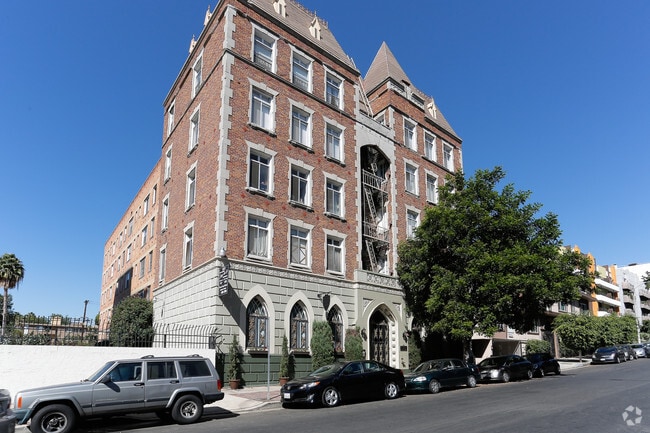 Photo - The Fleur De Lis Apartments