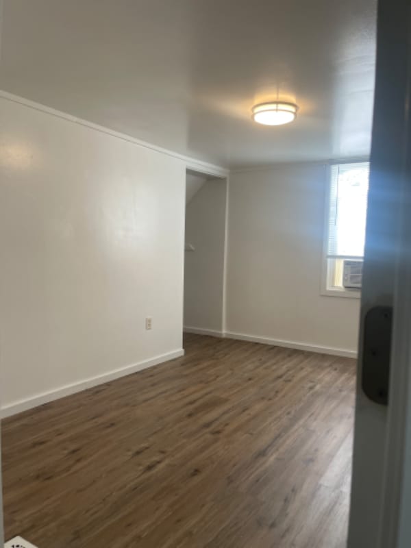 Photo - 1022 Huffman St Unit 2