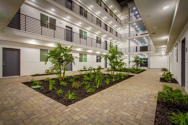 Glenoaks Villas