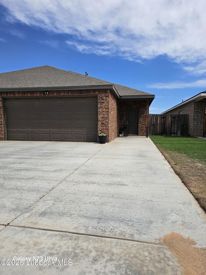 Photo - 5506 Itasca St Townhome