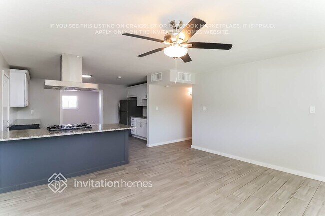 Photo - 2332 W Orchid Ln