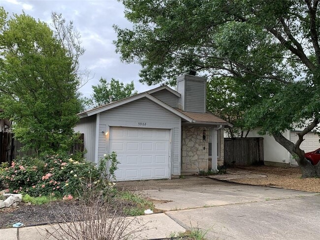 Building Photo - 5902 Green Acres