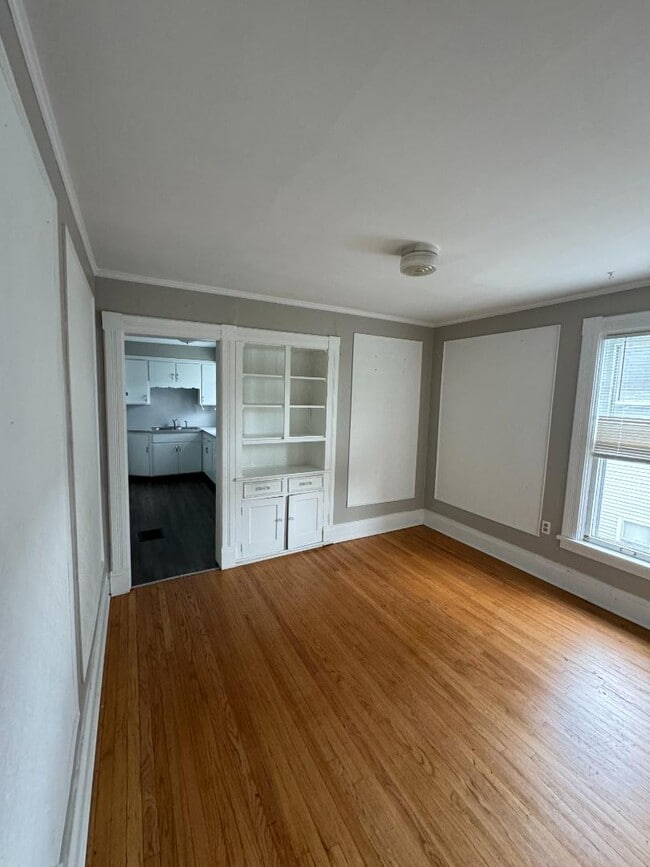 Photo - 228 Henry Ave SE Apartment