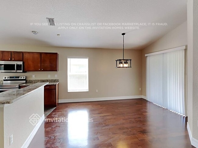 Photo - 2728 Oak Hammock Loop