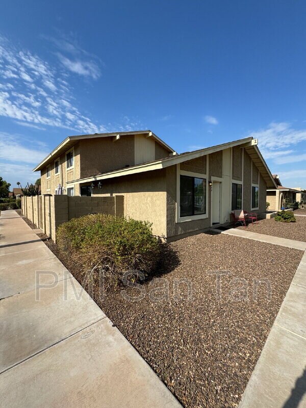 Photo - 1264 N 84th Pl