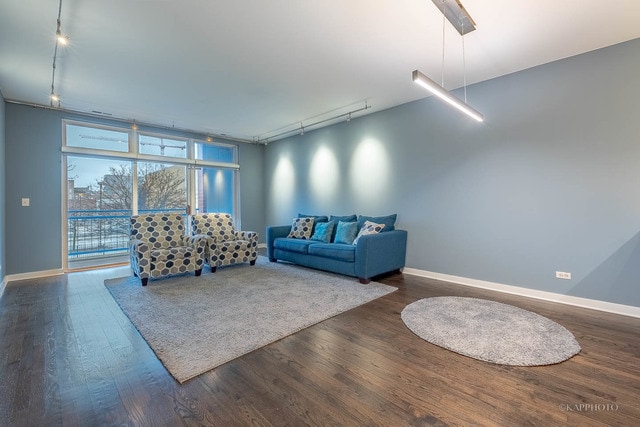 1151 W Washington Blvd