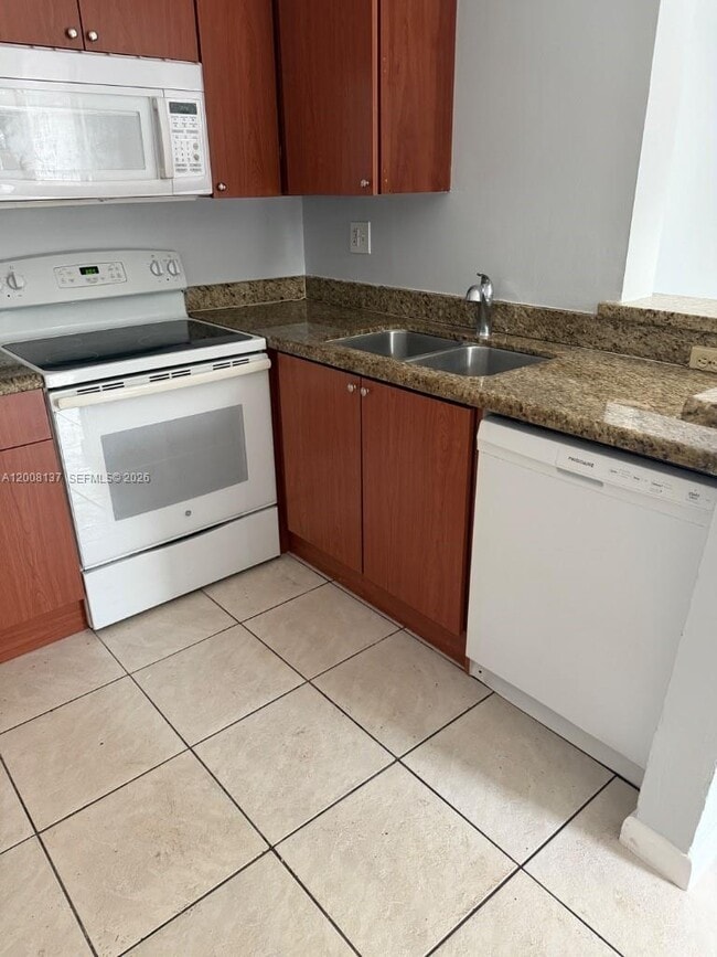 Building Photo - 11441 NW 42nd St Unit 11441