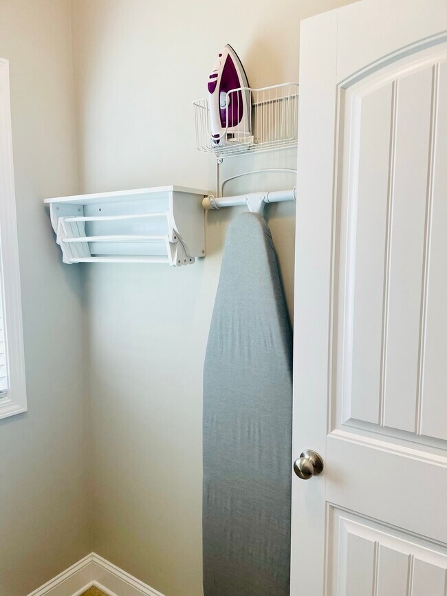 Photo - 321 Cornhill Rd