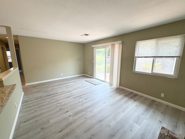 Photo - Perfect Shape Single Family Home in Dublin with many upgrades