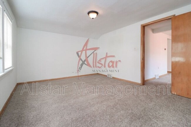 Photo - 4902 E 109th St Unit UP