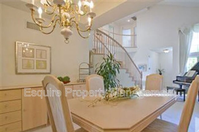 Photo - 1735 Butterfly Ct