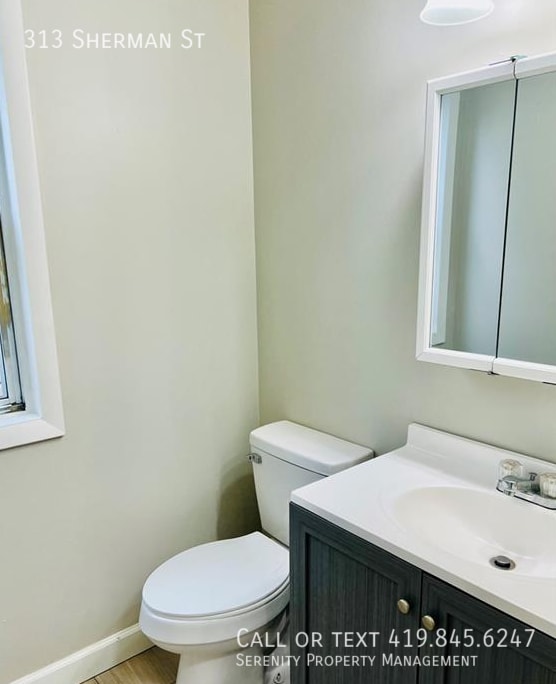 Photo - 313 Sherman St