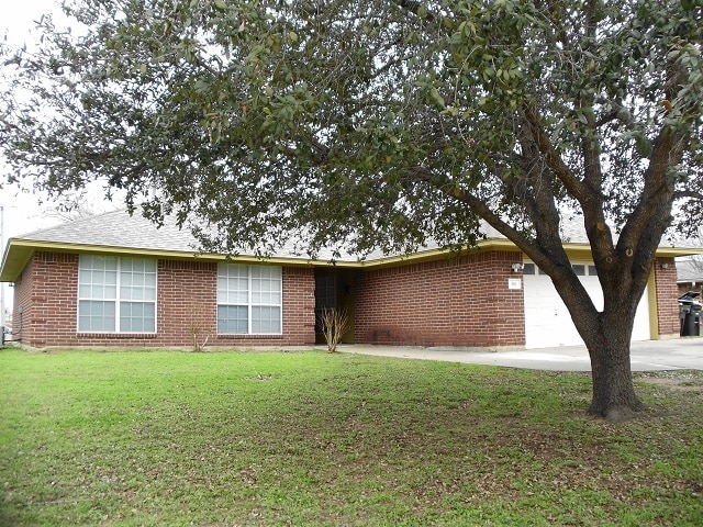 Photo - 301 Rosemary Ln (College Station, TX)