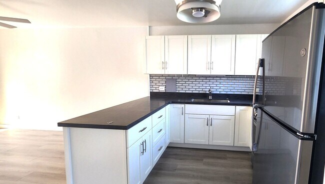 Photo - Pualei Circle