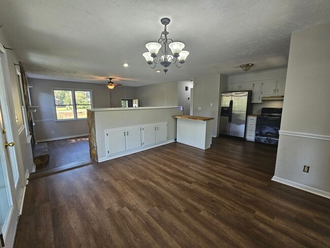Photo - 792 Whispering Pines Rd