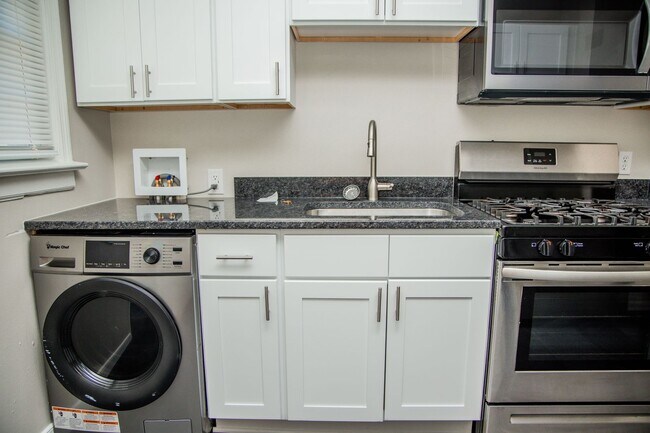 Photo - 1905 Grayland Ave Unit 1905-B