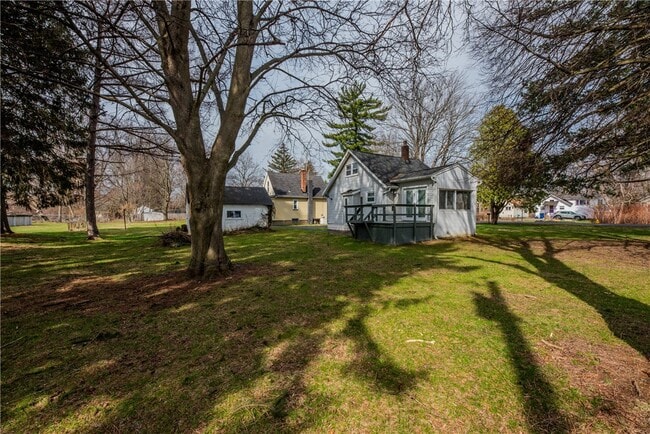 Photo - 133 River Meadow Dr