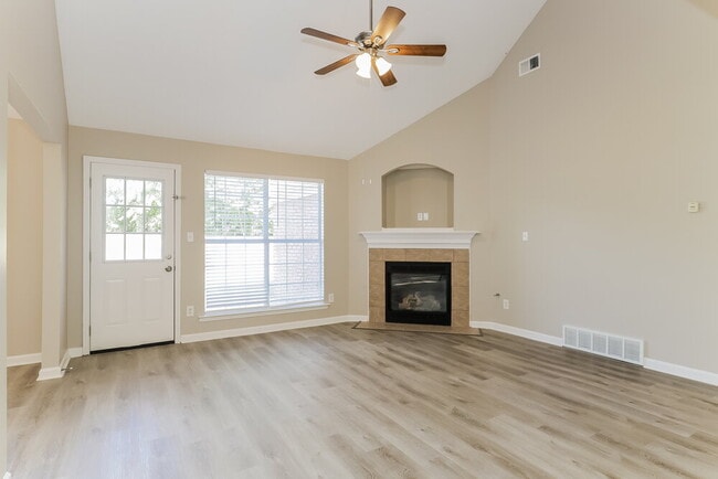 Photo - 1424 Radley Cove