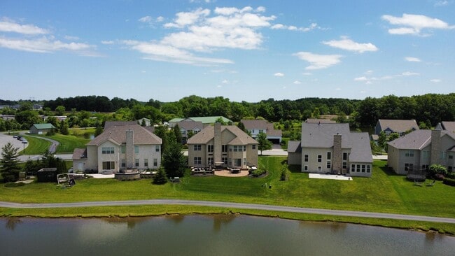 Photo - 7704 Gateway Ln
