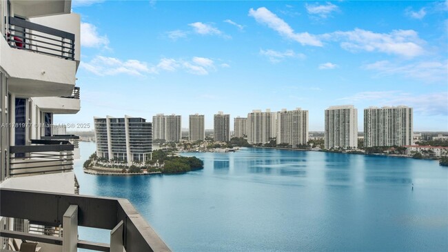 Photo - 3600 Mystic Pointe Dr Condo Unit 1803