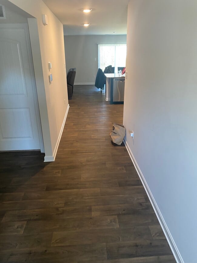 Photo - 241 Sedmont Cir