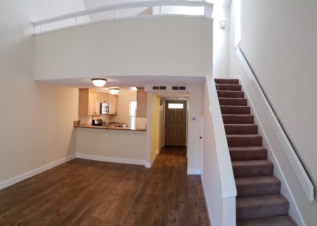 Building Photo - 7131 N Farralone Ave Unit 47