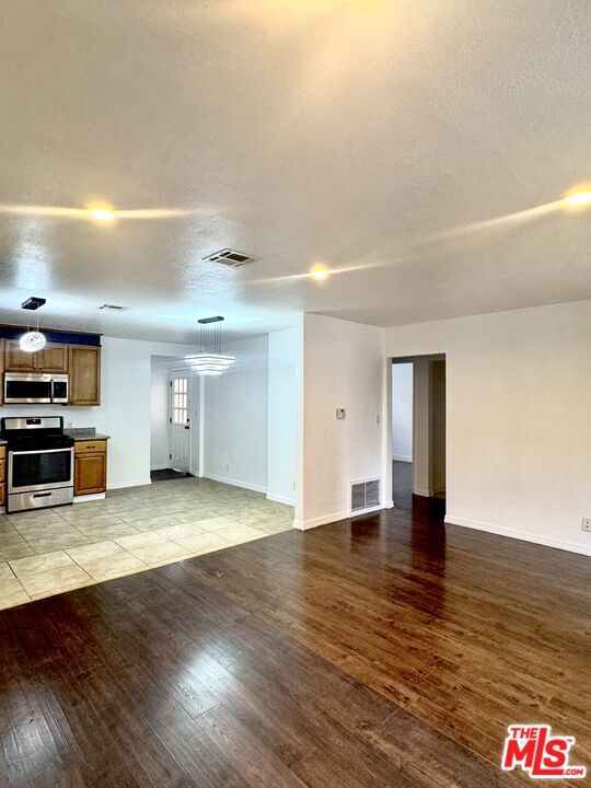 8839 Tilden Ave
