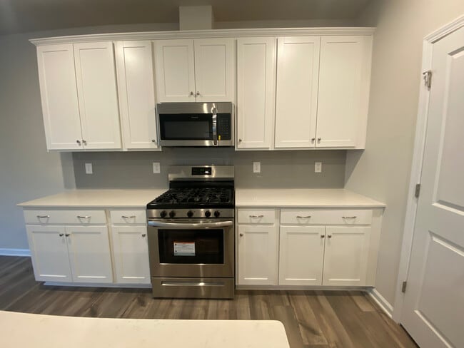 Photo - Room in Townhome on Cottage Crest Ln