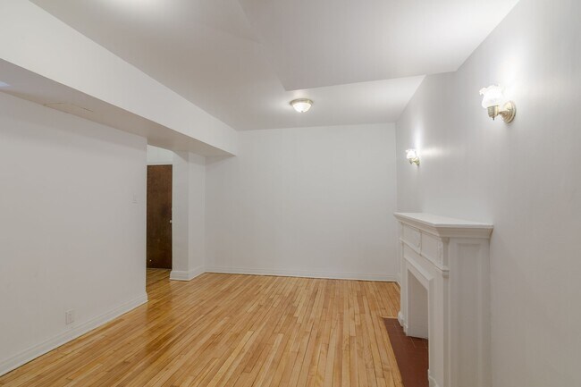 Photo - 6210 Avenue Deacon Unit 0B16