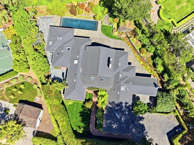 Photo - 820 Eucalyptus Ave