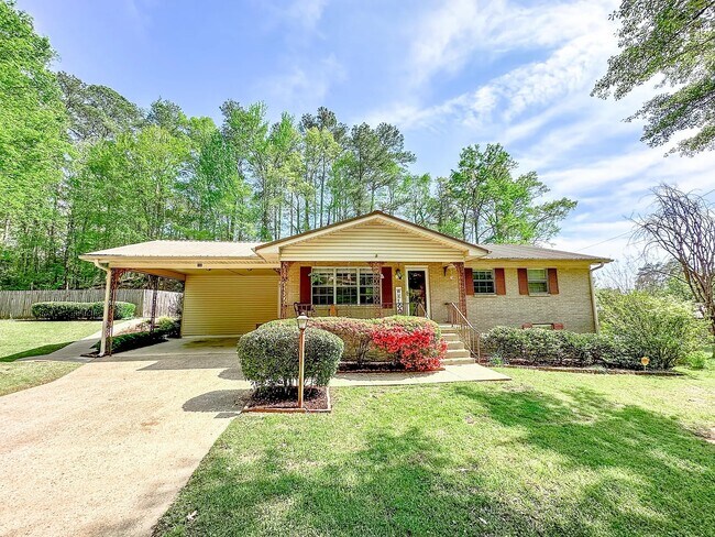 Welcome! 2 Carport - 110 Ridgeland Dr Casa