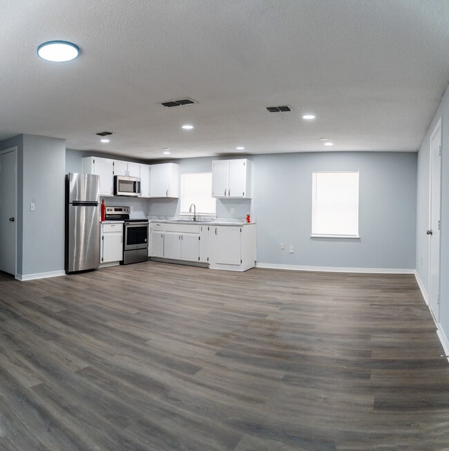 Photo - 10937 Key Coral Dr