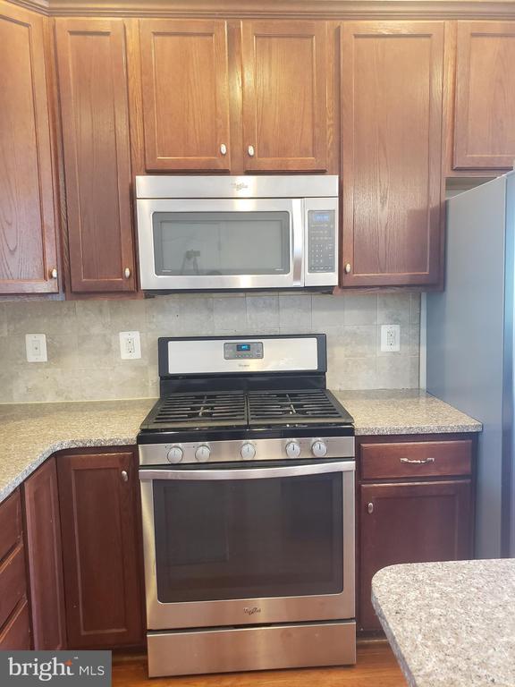 Photo - 43158 Whelplehill Terrace